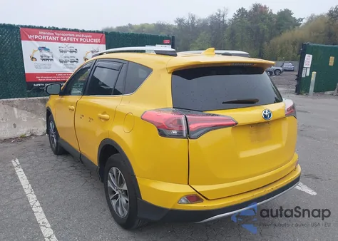 2016 Toyota Rav4 Hybrid Xle z USA, uszkodzony, nr VIN JTMRJREV5GD025993